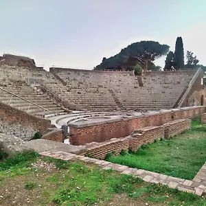 Apartment Per Antiqua Itinere, Ostia Antica